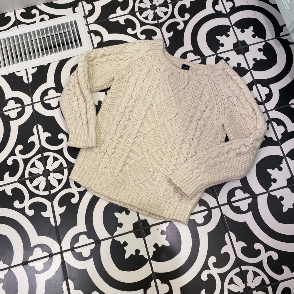 GAP Ivory Heavy Cable Knit Sweater